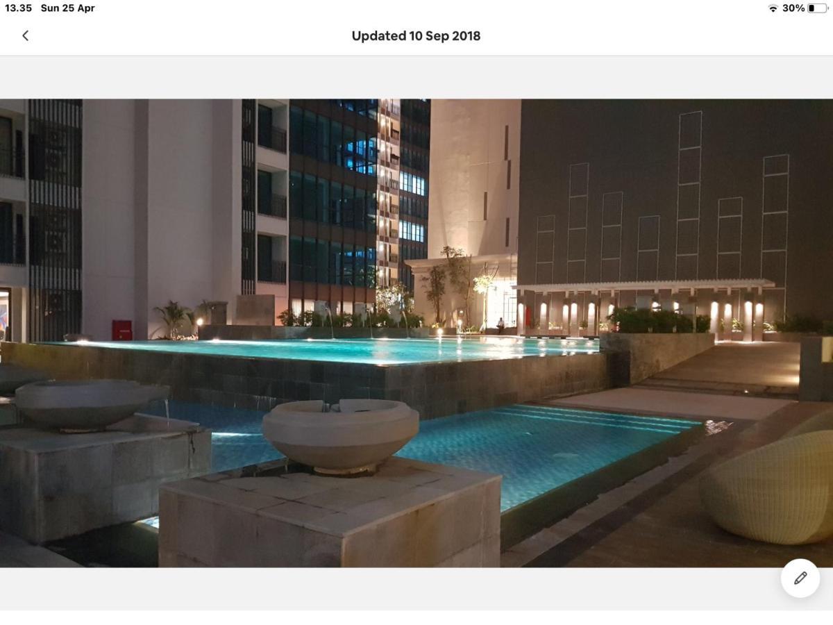 Luxury 2 Bedroom Condo At Casa Grande Residence - Kasablanka Mall Giacarta Esterno foto